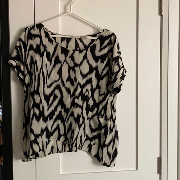 Lilu 100% Silk Blouse (Small) - Picture 4 of 6
